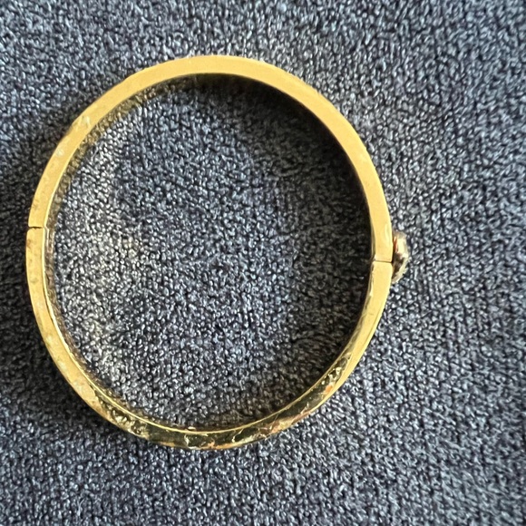 Kate spade Hinge logo bracelet “Everyday Spade Thin Metal Bangle” - Picture 3 of 6